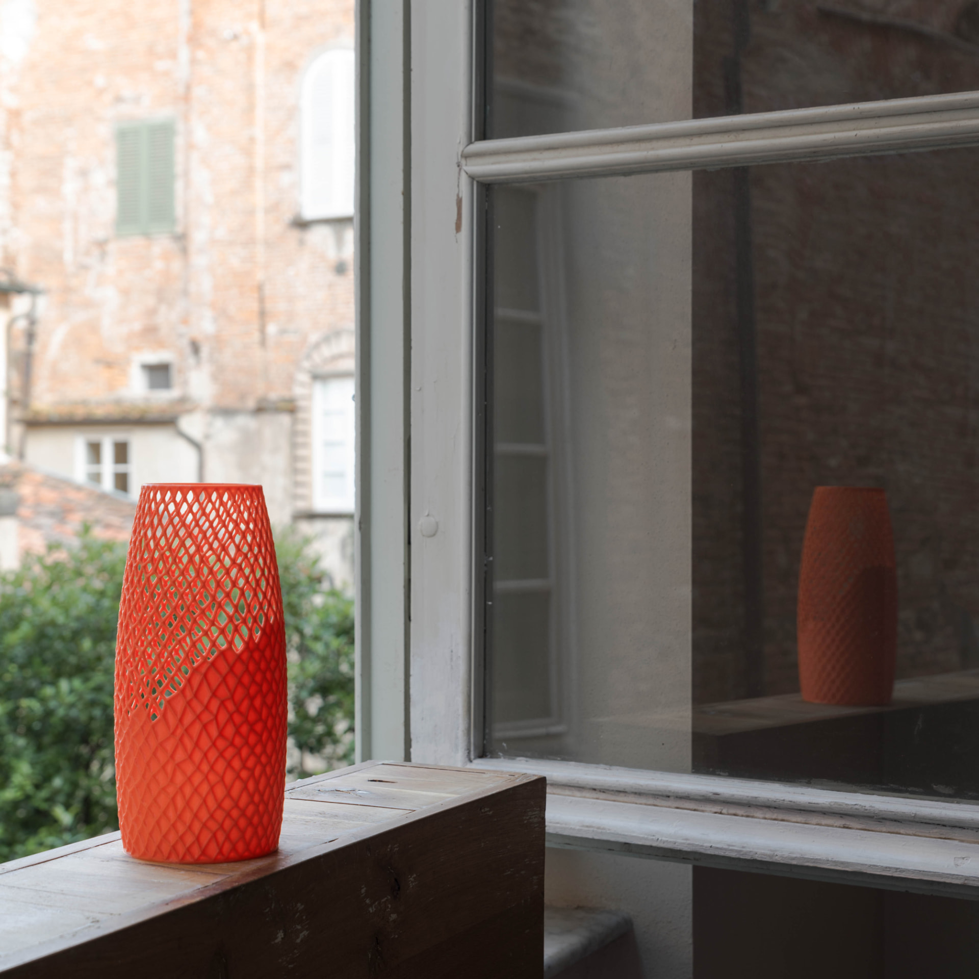 Vaso Bossolo — Da archetipo militare a vaso contemporaneo